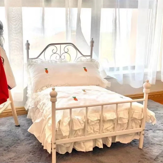Lit Princesse en Fer Forgé pour Animaux de Compagnie – Élégance & Confort Royal